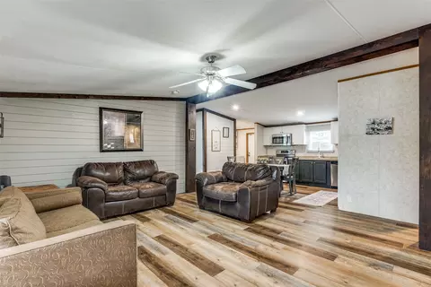 14721 Shady Trail Cir, Eustace, TX 75124 photo 9