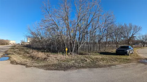 501 E King St, Sherman, TX 75090