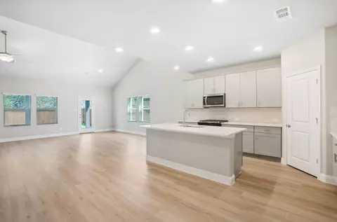 6533 Colt Ranch Rd, Fort Worth, TX 76123