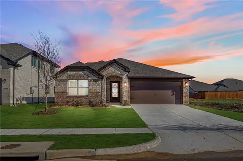 1509 Laurel Ave, Aubrey, TX 76227