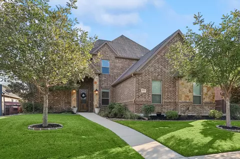 7708 Silverleaf Dr, North Richland Hills, TX 76182