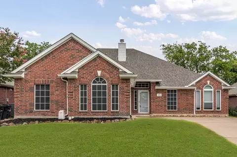 1014 Meandering Dr, Wylie, TX 75098