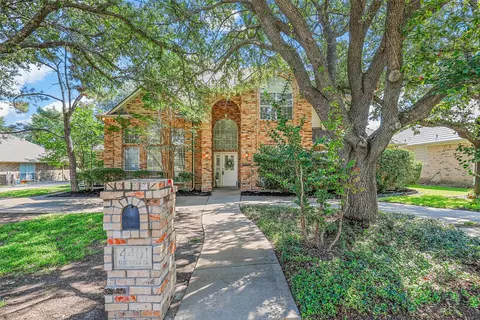 4401 Fair Ridge Dr, Aledo, TX 76008