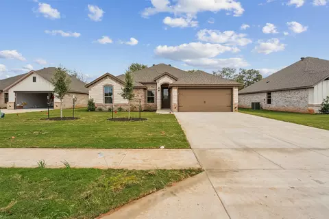732 Jameson, Springtown, TX 76082 photo 4