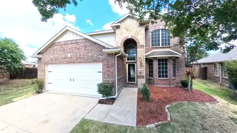 1001 Roadrunner Dr, Little Elm, TX 75068