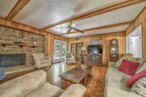1302 Cherokee Dr, Richardson, TX 75080