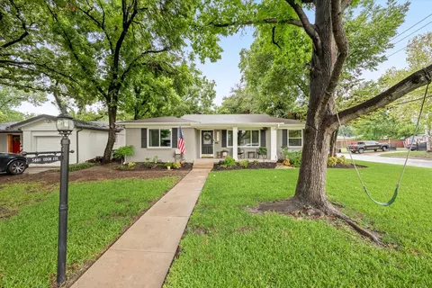 5449 Odom Ave, Fort Worth, TX 76114