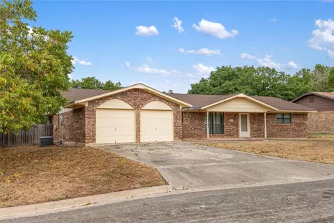 4408 Rosewood Dr, Brownwood, TX 76801