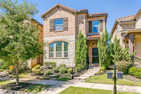 6727 Deleon St, Irving, TX 75039