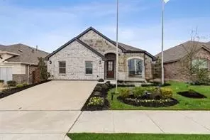 5601 Mountain Island Dr, Fort Worth, TX 76179