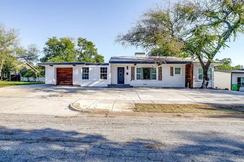 5005 Orien St, Haltom City, TX 76117