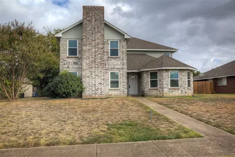 1321 Harvest Hill Ln, Lancaster, TX 75146