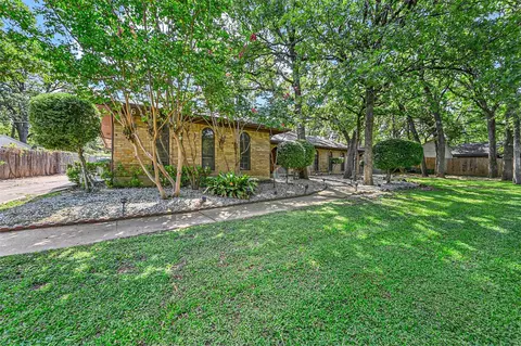 6108 Saddle Ridge Rd, Arlington, TX 76016