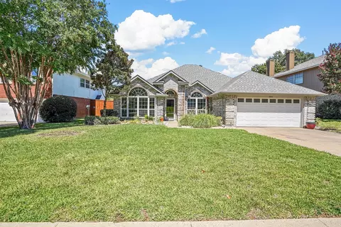 1603 Haydenbend Cir, Grapevine, TX 76051