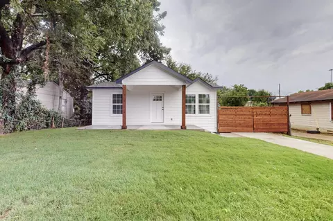 310 Guthrie St, Dallas, TX 75224