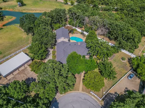 3205 Wild Oak Ct, Arlington, TX 76016