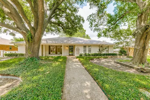 6323 Highgate Ln, Dallas, TX 75214