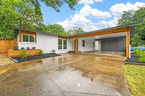 9711 Ash Creek Dr, Dallas, TX 75228