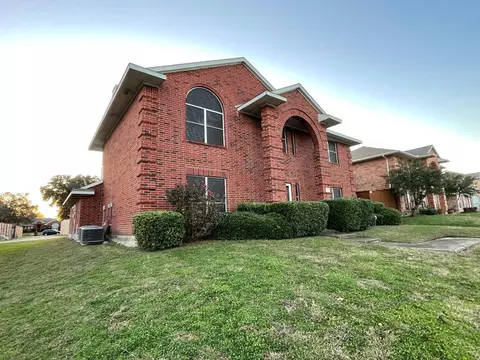 3122 Antelope Dr, Mesquite, TX 75181 photo 2