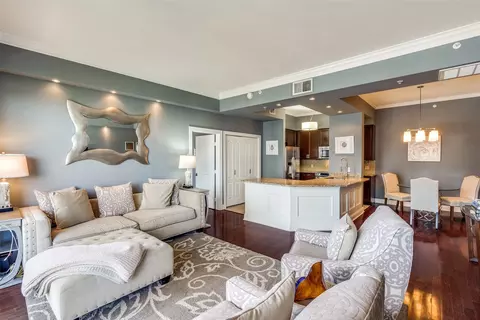 3225 Turtle Creek Blvd #743, Dallas, TX 75219
