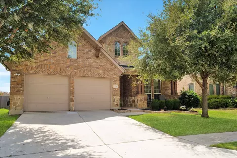 824 Lake Forest Trl, Little Elm, TX 75068
