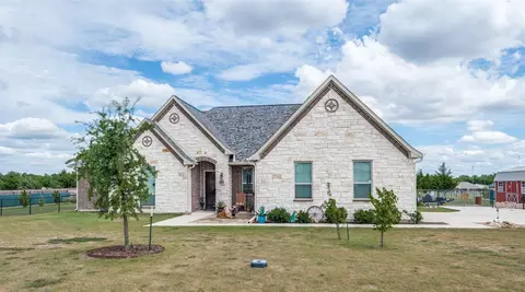 1034 Southgate Ct, Farmersville, TX 75442