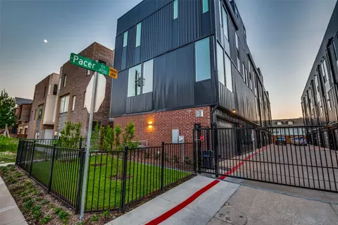 4735 Pacer Ct, Dallas, TX 75204