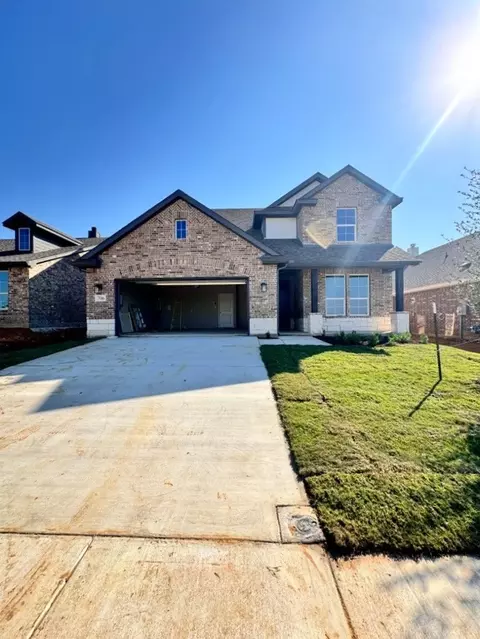706 Juneau St, Gainesville, TX 76240