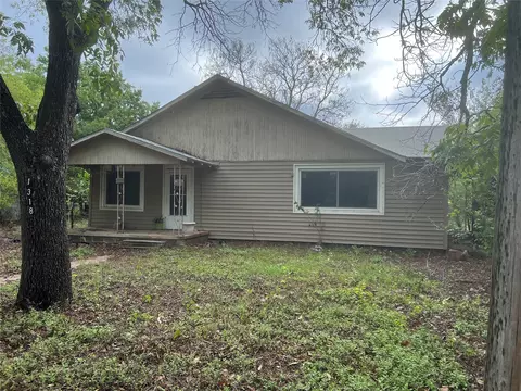 1318 Slay St, Eastland, TX 76448