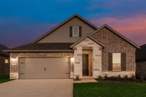 622 Juneau St, Gainesville, TX 76240