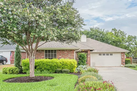 220 Leuty St, Justin, TX 76247