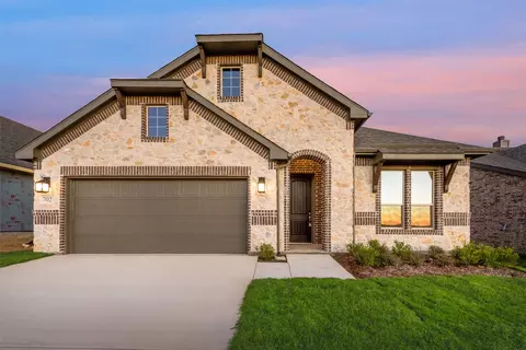 702 Juneau St, Gainesville, TX 76240