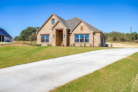 5033 Cottontail Ct, Springtown, TX 76082