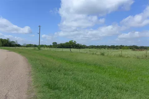 2529 NW Cr 1013, Mount Vernon, TX 75457