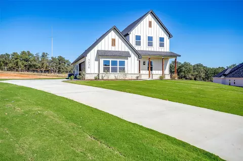 5036 Cottontail Ct, Springtown, TX 76082