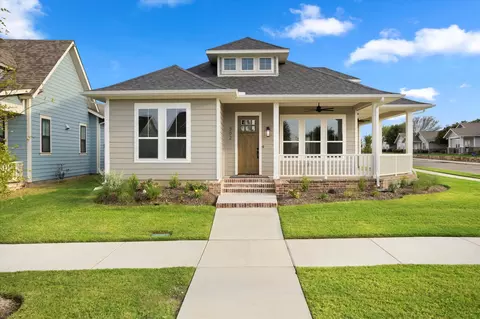 302 Cole Ln, Midlothian, TX 76065