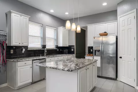 8306 Lighthouse Dr, Rowlett, TX 75089 photo 12