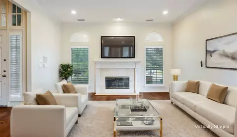 5606 Preston Fairways Dr, Dallas, TX 75252