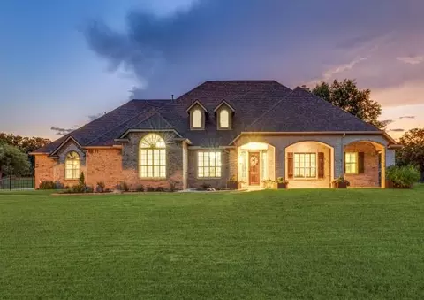 140 Whistling Duck Ln, Double Oak, TX 75077