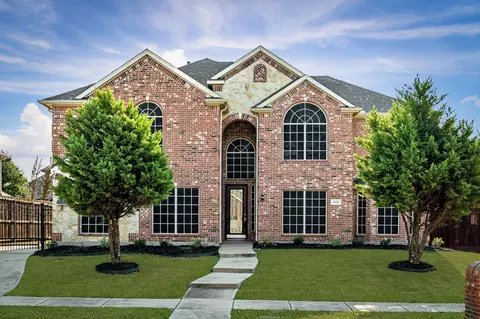 625 Twin Valley Dr, Murphy, TX 75094