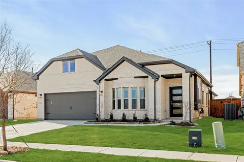 1532 Laurel Ave, Aubrey, TX 76227