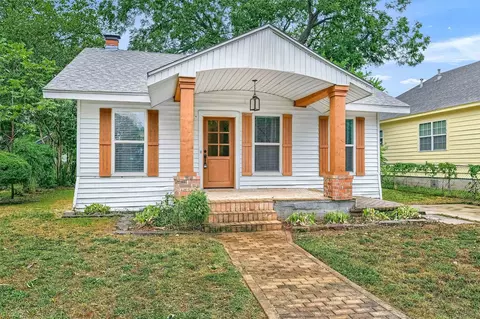 1317 W Main St, Denison, TX 75020