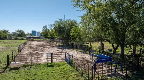 109 W Commerce St, Gustine, TX 76455 photo 31