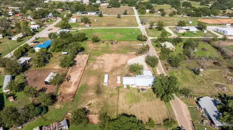 109 W Commerce St, Gustine, TX 76455 photo 24