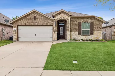913 Kiowa Dr, Mckinney, TX 75071