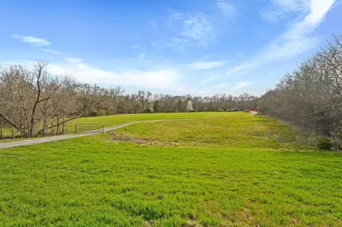 tbd Hwy 82 Hwy, Ector, TX 75439