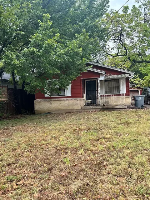5404 Chippewa Dr, Dallas, TX 75212