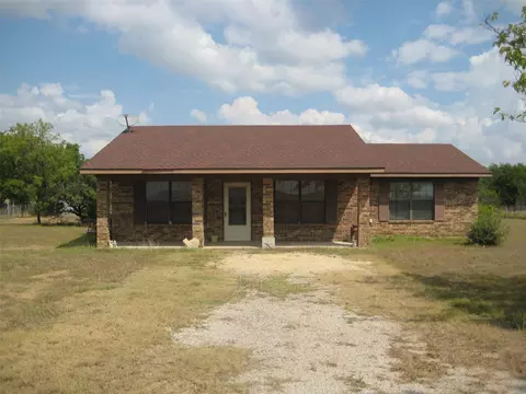 7936 Doyle Rd, Krum, TX 76249