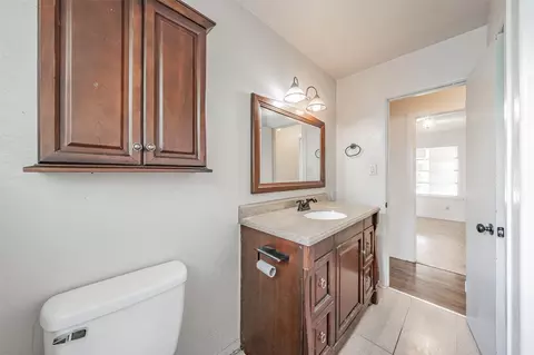 Bath - 212 E 5th St, Springtown, TX 76082 photo 3 of 4