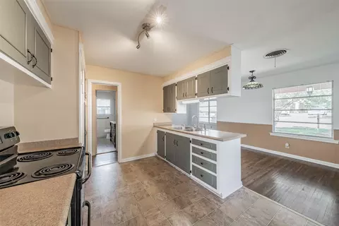 Kitchen - 212 E 5th St, Springtown, TX 76082 photo 4 of 8